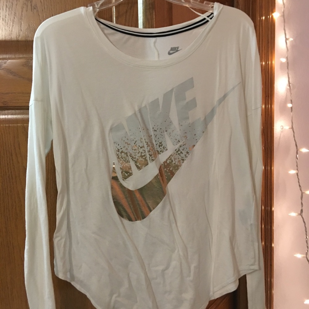 Nike long sleeve tshirt